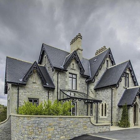 Cae Court Hotel Bridgend  Esterno foto