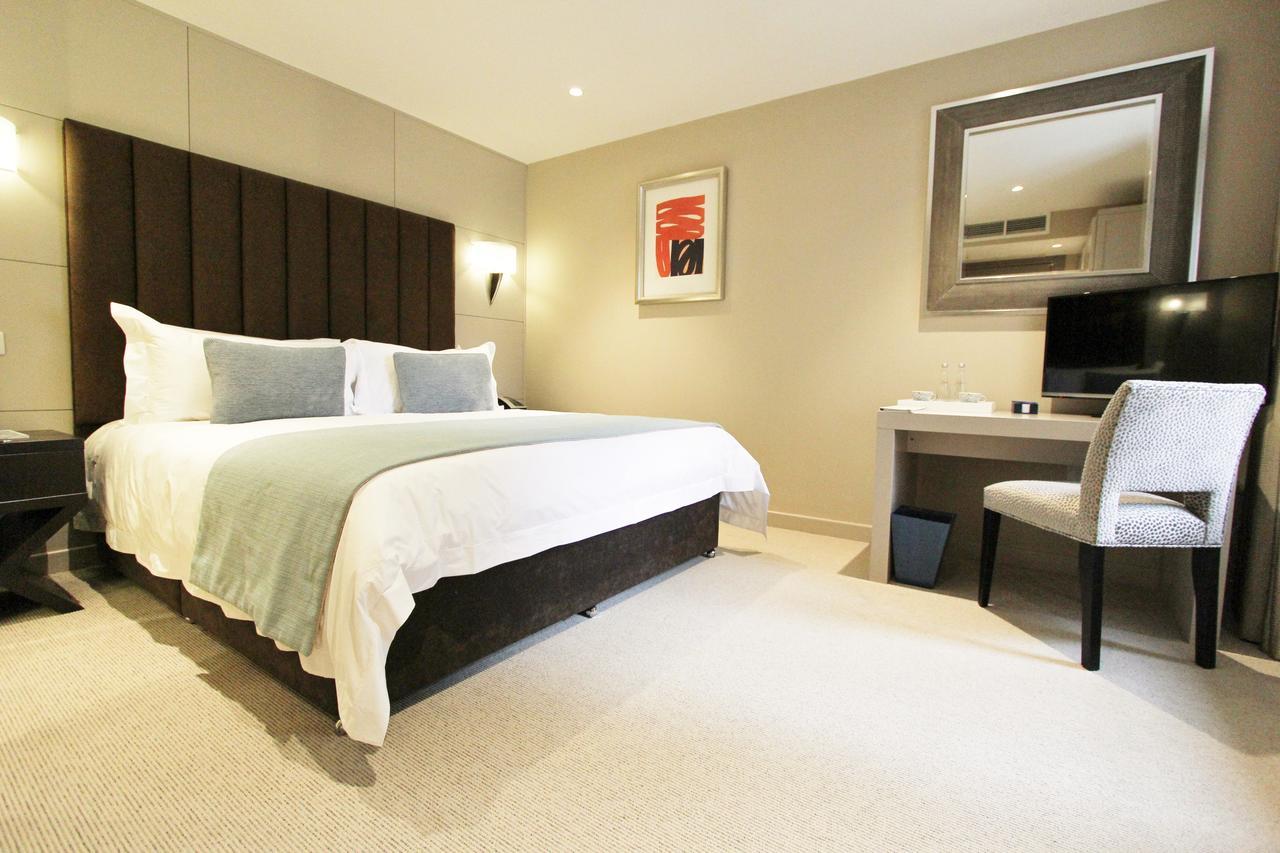 Cae Court Hotel Bridgend  Esterno foto