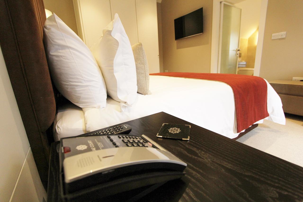 Cae Court Hotel Bridgend  Esterno foto